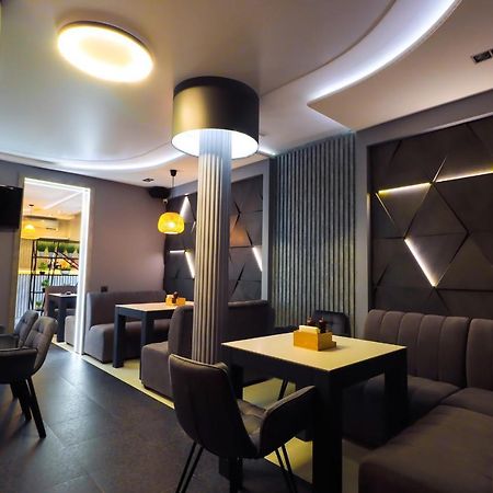 Altin Palace Comrat Екстер'єр фото